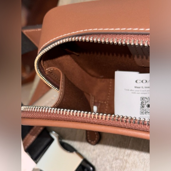 BLACK FRIDAY SALE | Coach Wyatt Belt Bag in Signature Canvas with Banana Print - Picture 12 of 13